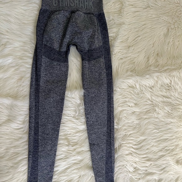 Gymshark Blue Leggings Size Small - Picture 8 of 10